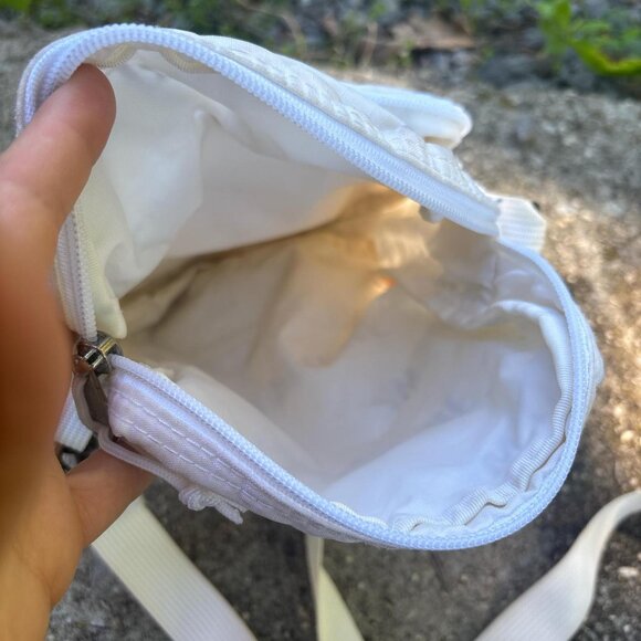 Vintage Supreme 3M Repeat Shoulder Bag White FW16 Y2k Streetwear - Picture 3 of 6